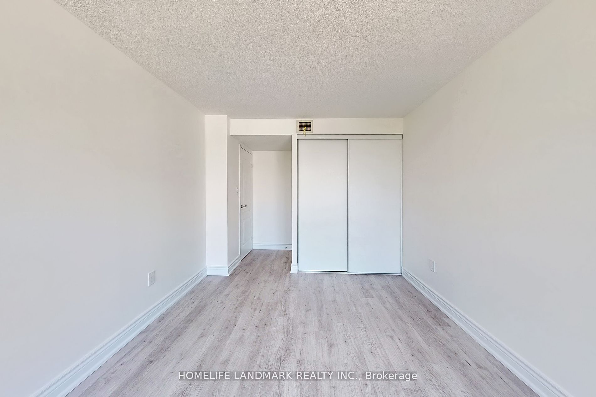 188 Spadina Ave 303 Property Photo 31
