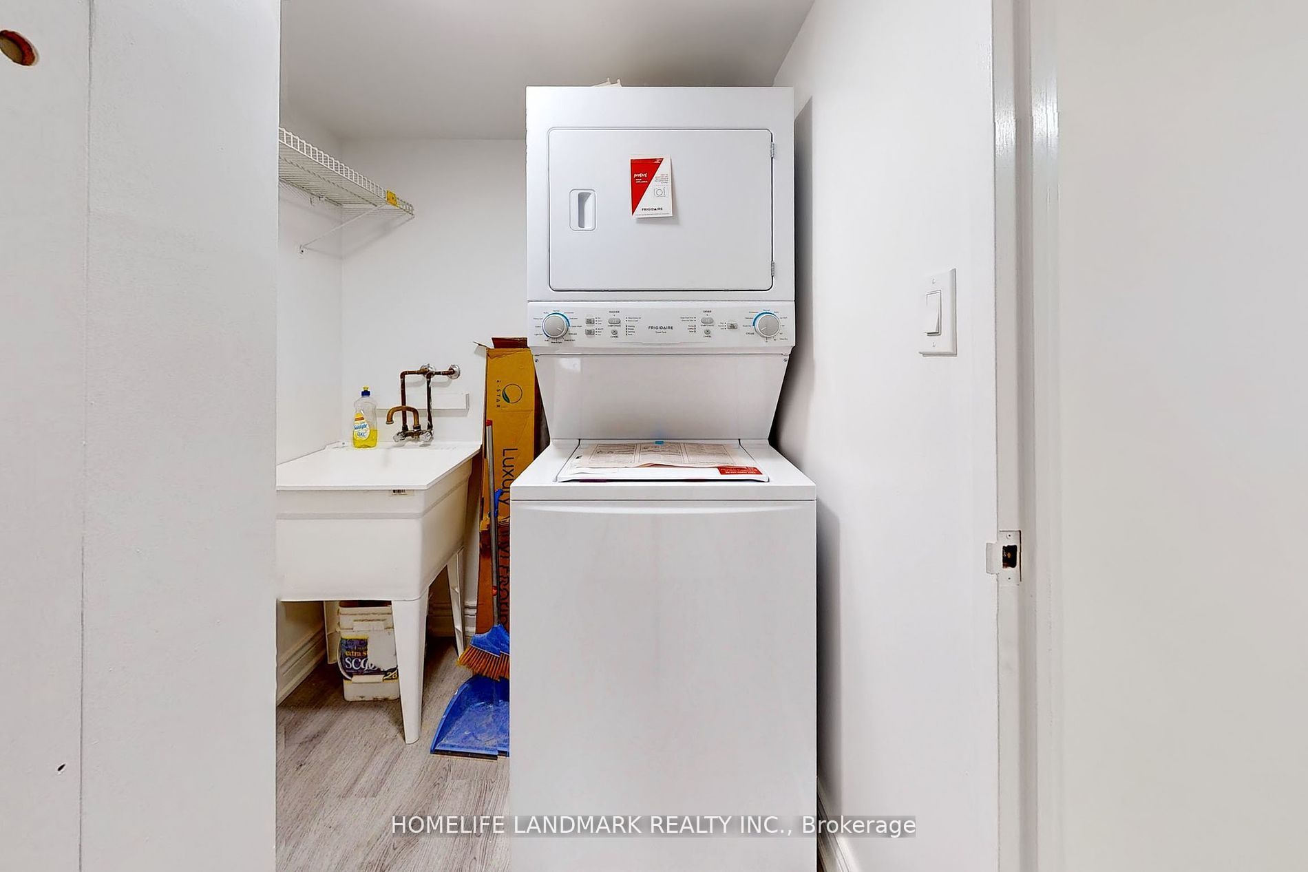188 Spadina Ave 303 Property Photo 34