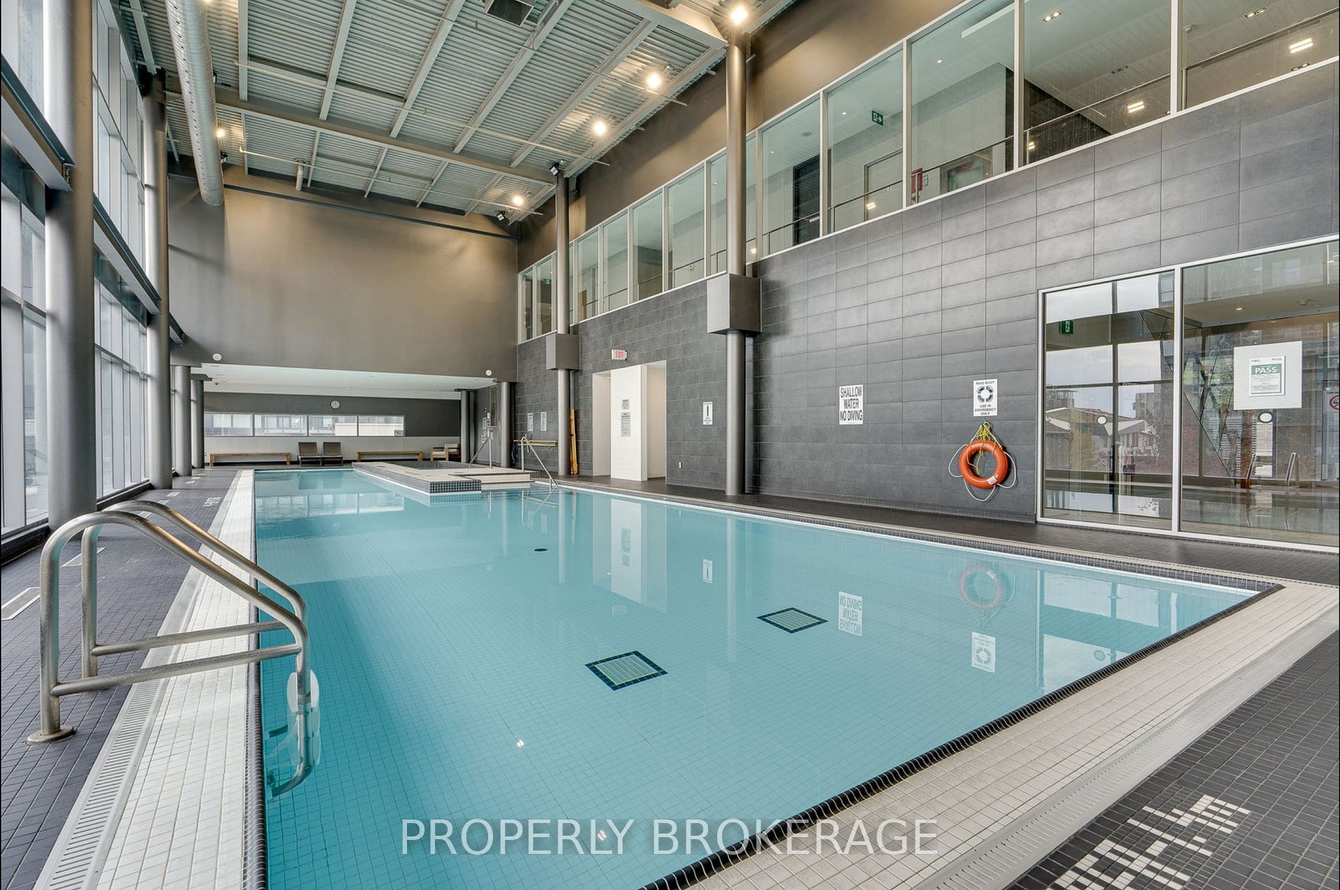 4k Spadina Ave 13 Property Photo 5