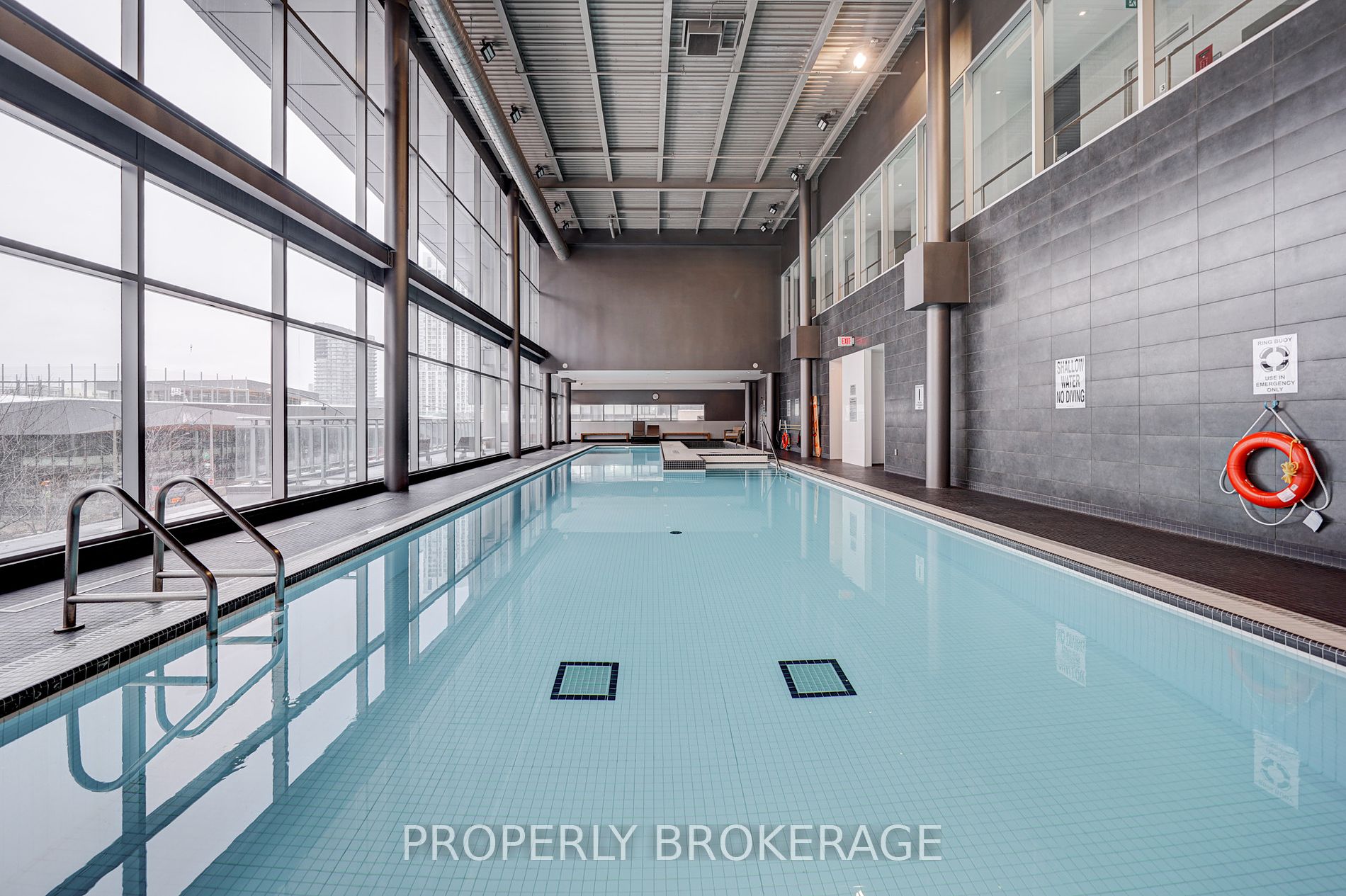 4k Spadina Ave 13 Property Photo 6