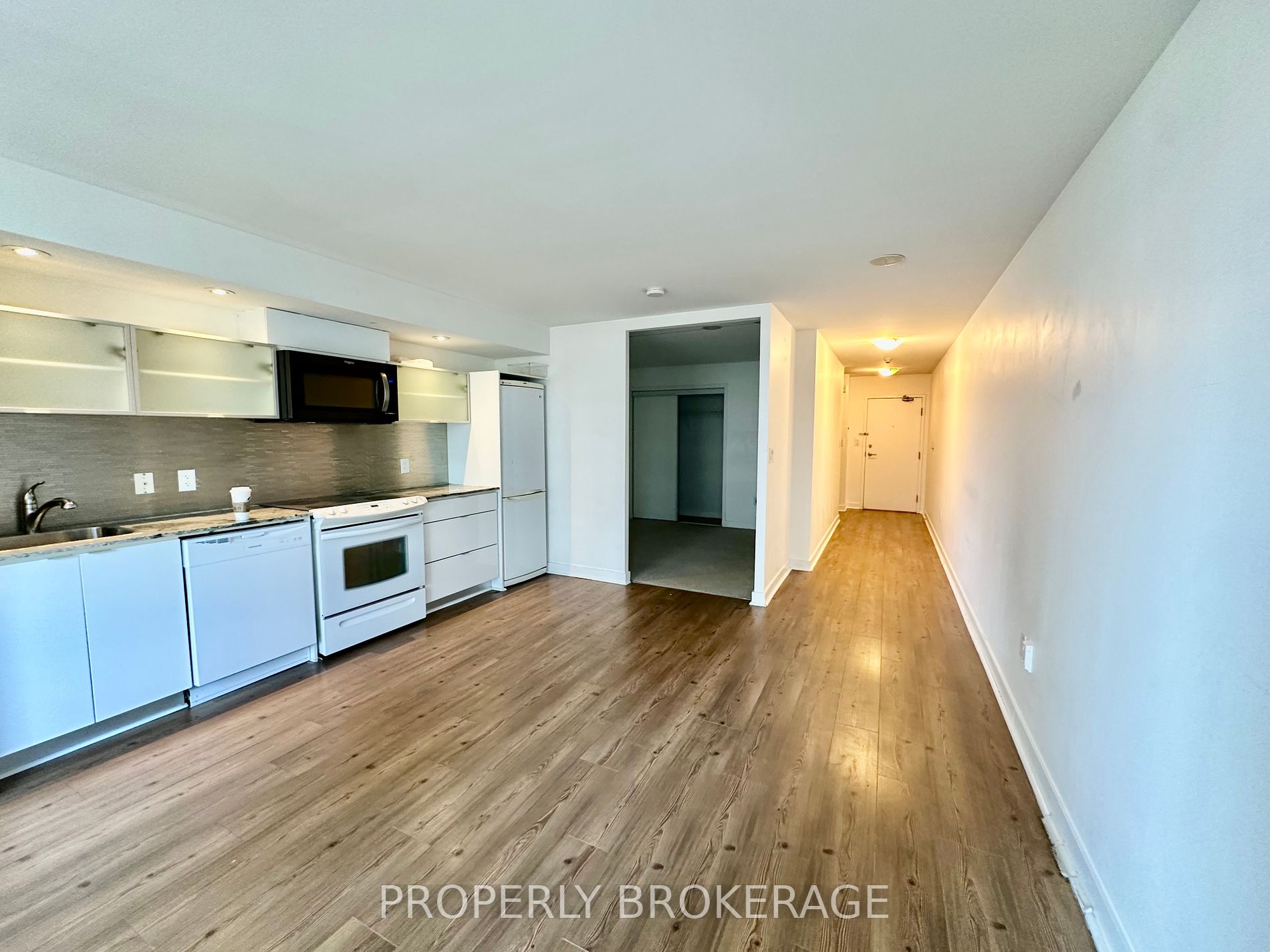 4k Spadina Ave 13 Property Photo 23