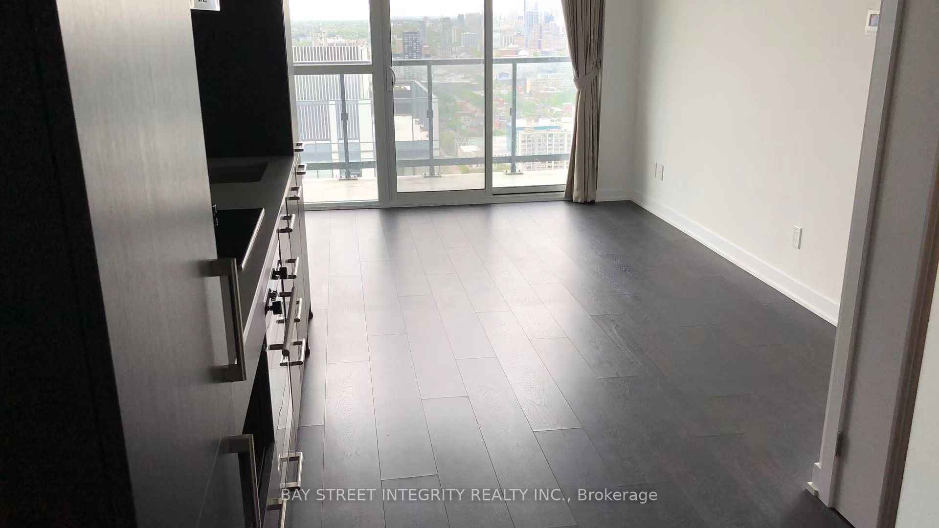 #4610 - 87 Peter Street Property Photo 7