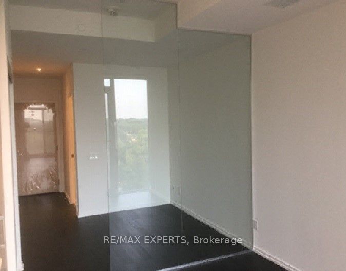 5 Soudan Ave 16 Property Photo 7