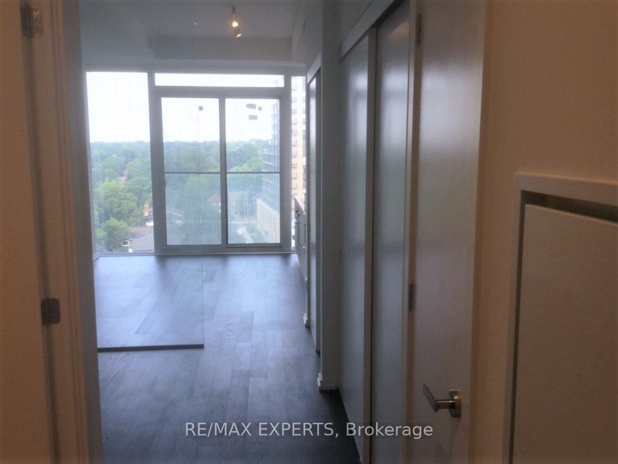 5 Soudan Ave 16 Property Photo 12