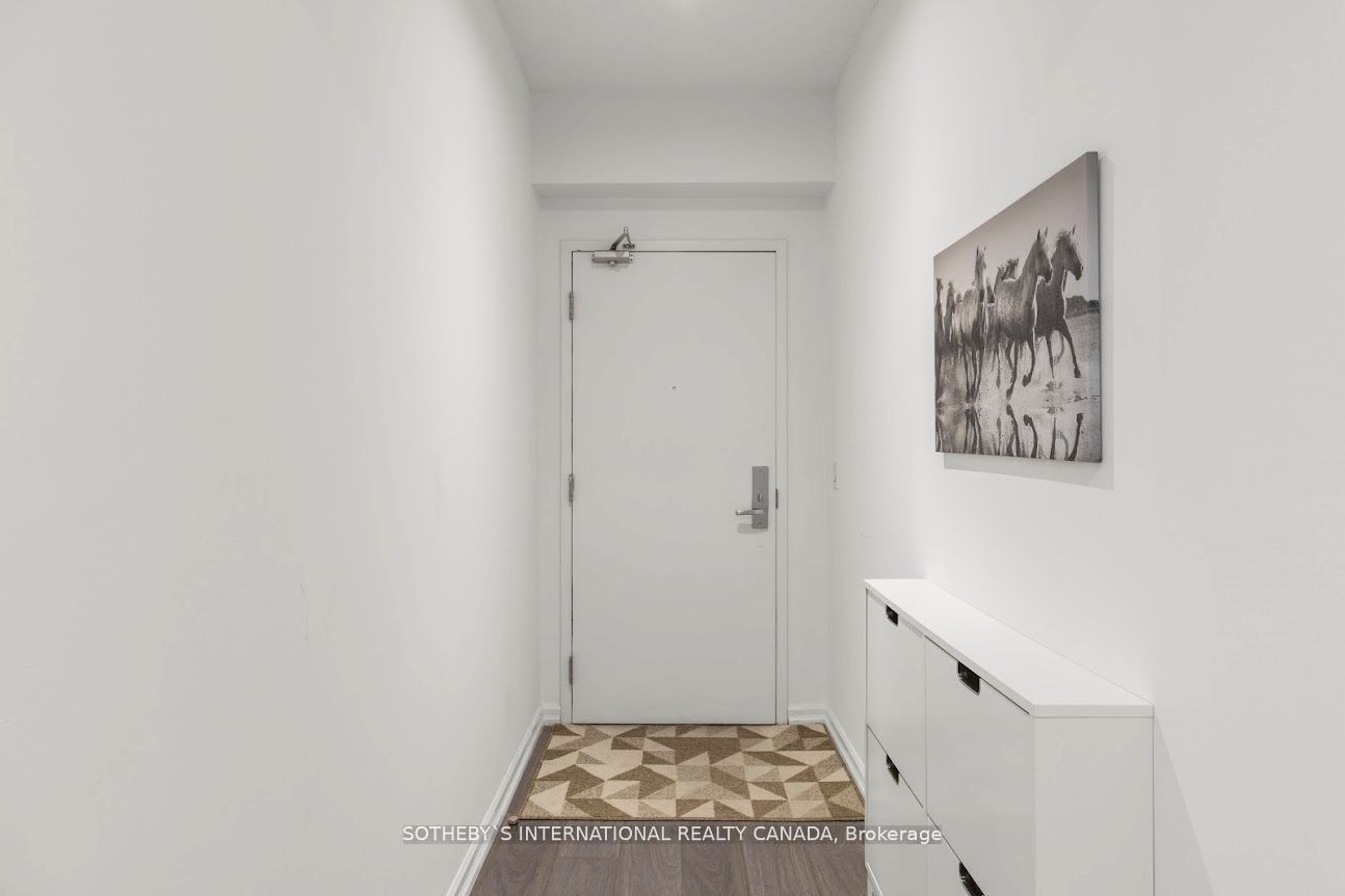#3007 - 8 Charlotte Street Property Photo 2