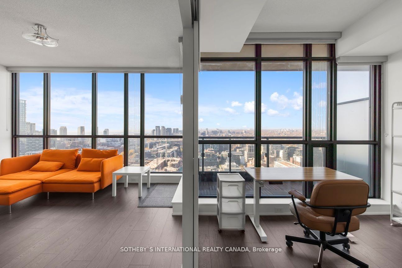 #3007 - 8 Charlotte Street Property Photo 7