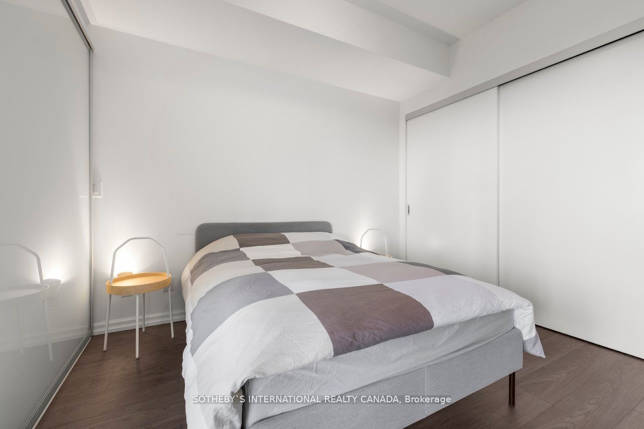 #3007 - 8 Charlotte Street Property Photo 12