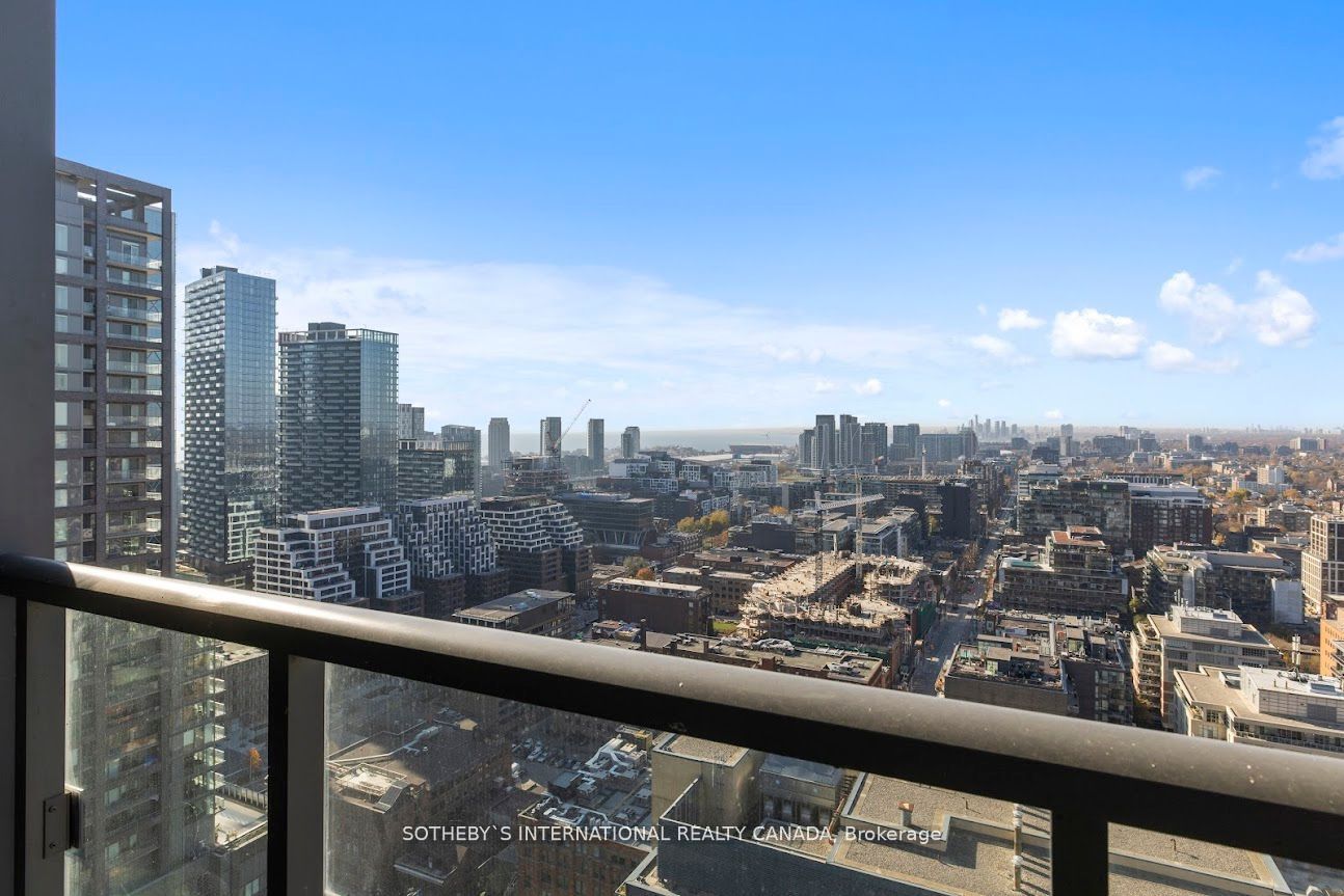 #3007 - 8 Charlotte Street Property Photo 15
