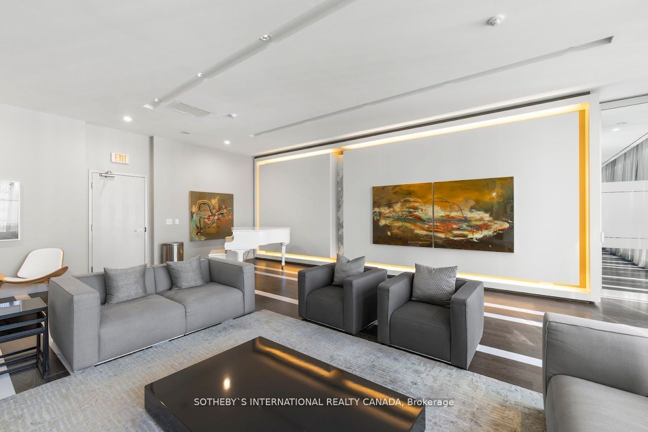 #3007 - 8 Charlotte Street Property Photo 18