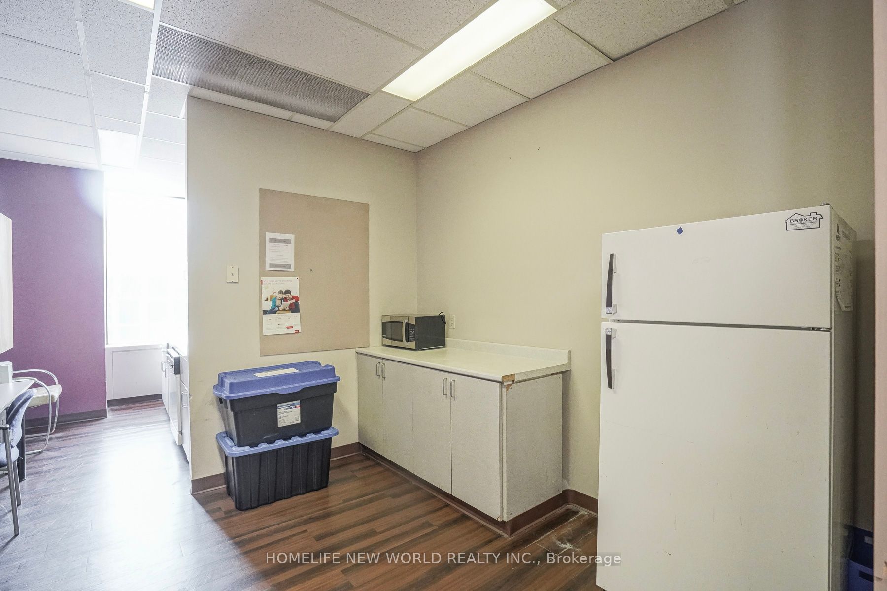 920 Yonge St Property Photo 22