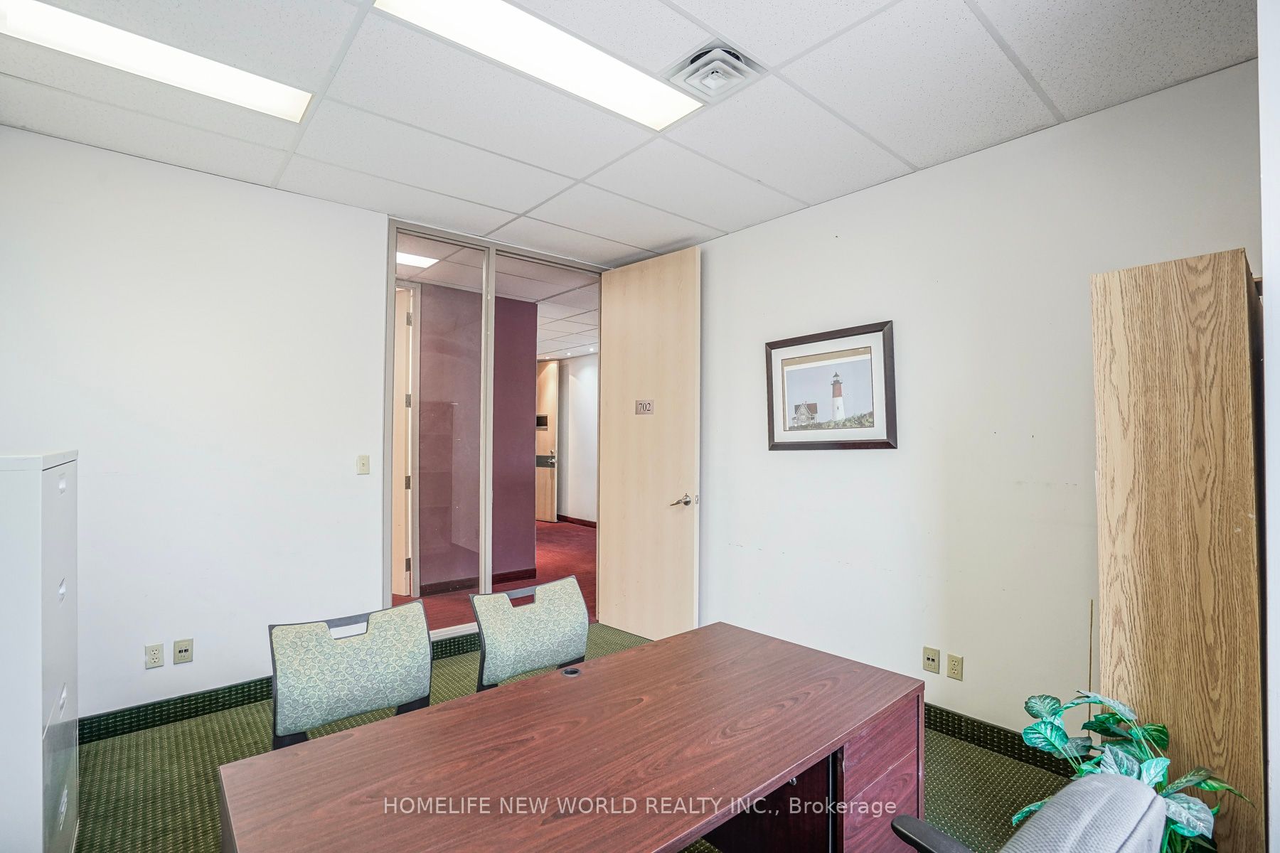 920 Yonge St Property Photo 36