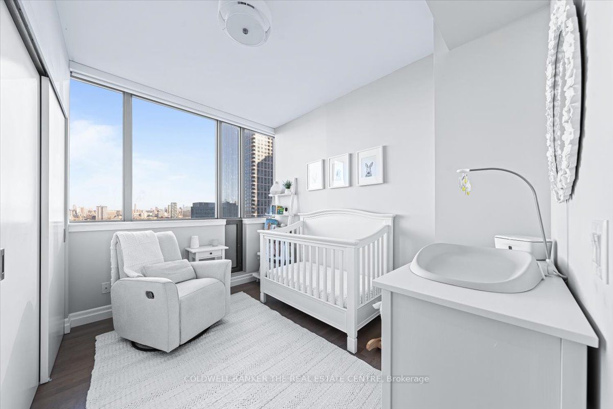 8 Charlotte St 02 Property Photo 10