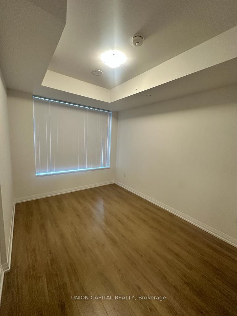 50 Dunfield Ave 16 Property Photo 14