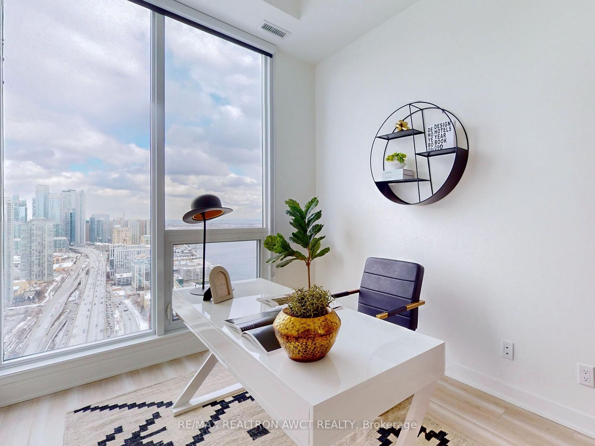 17 Bathurst St Ph02 Property Photo 23