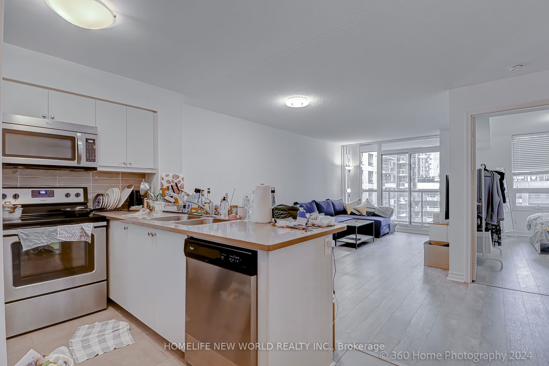 25 Lower Simcoe St 17 Property Photo 4