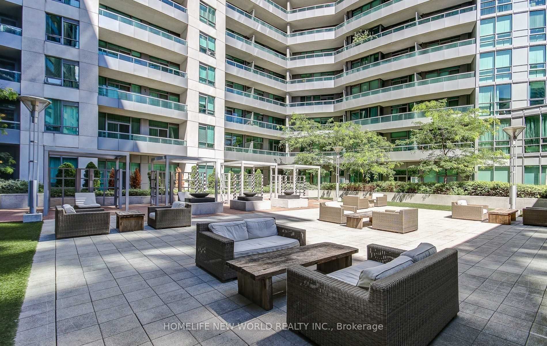 25 Lower Simcoe St 17 Property Photo 24