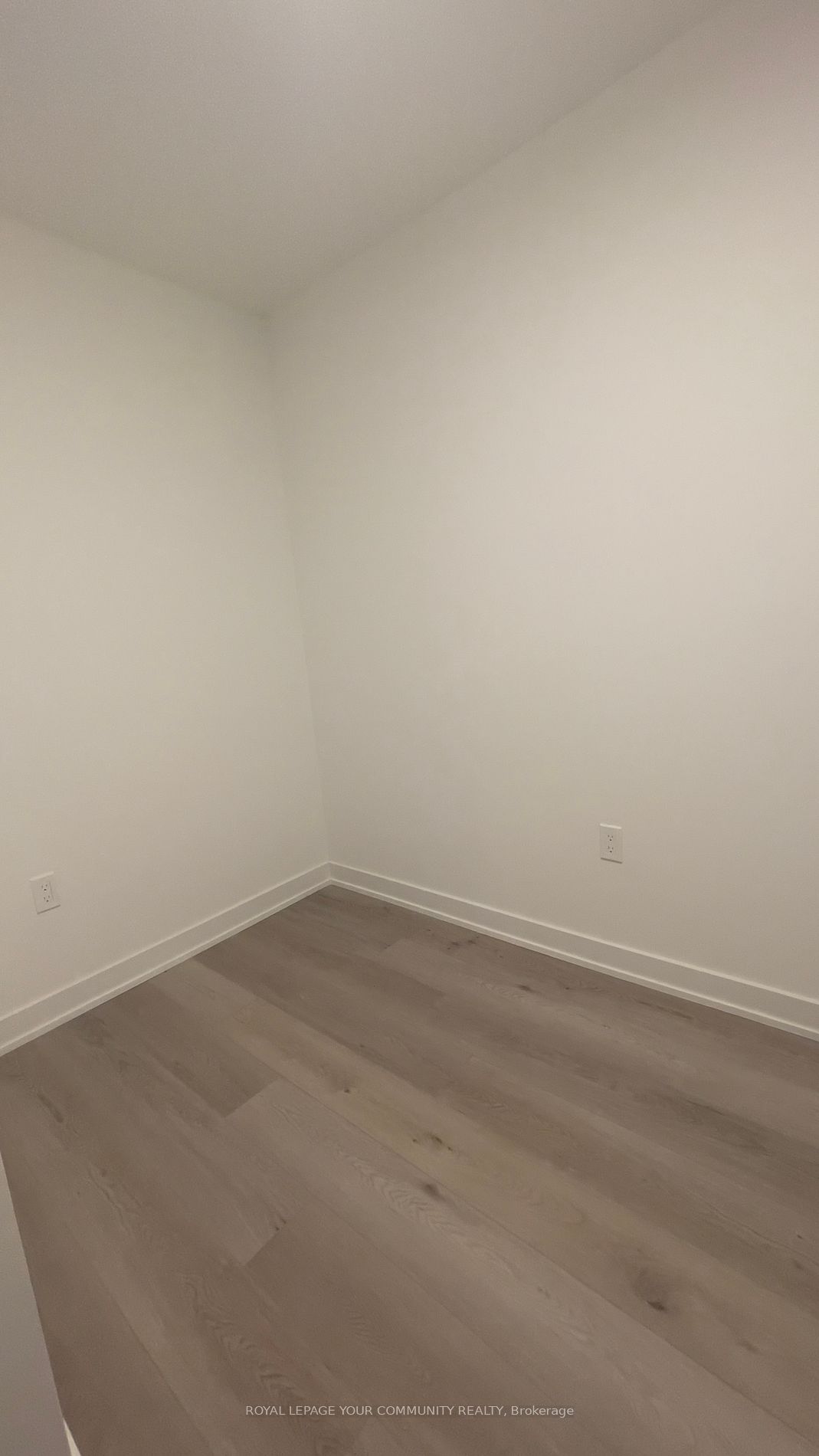 9 Tecumseth St 18 Property Photo 12