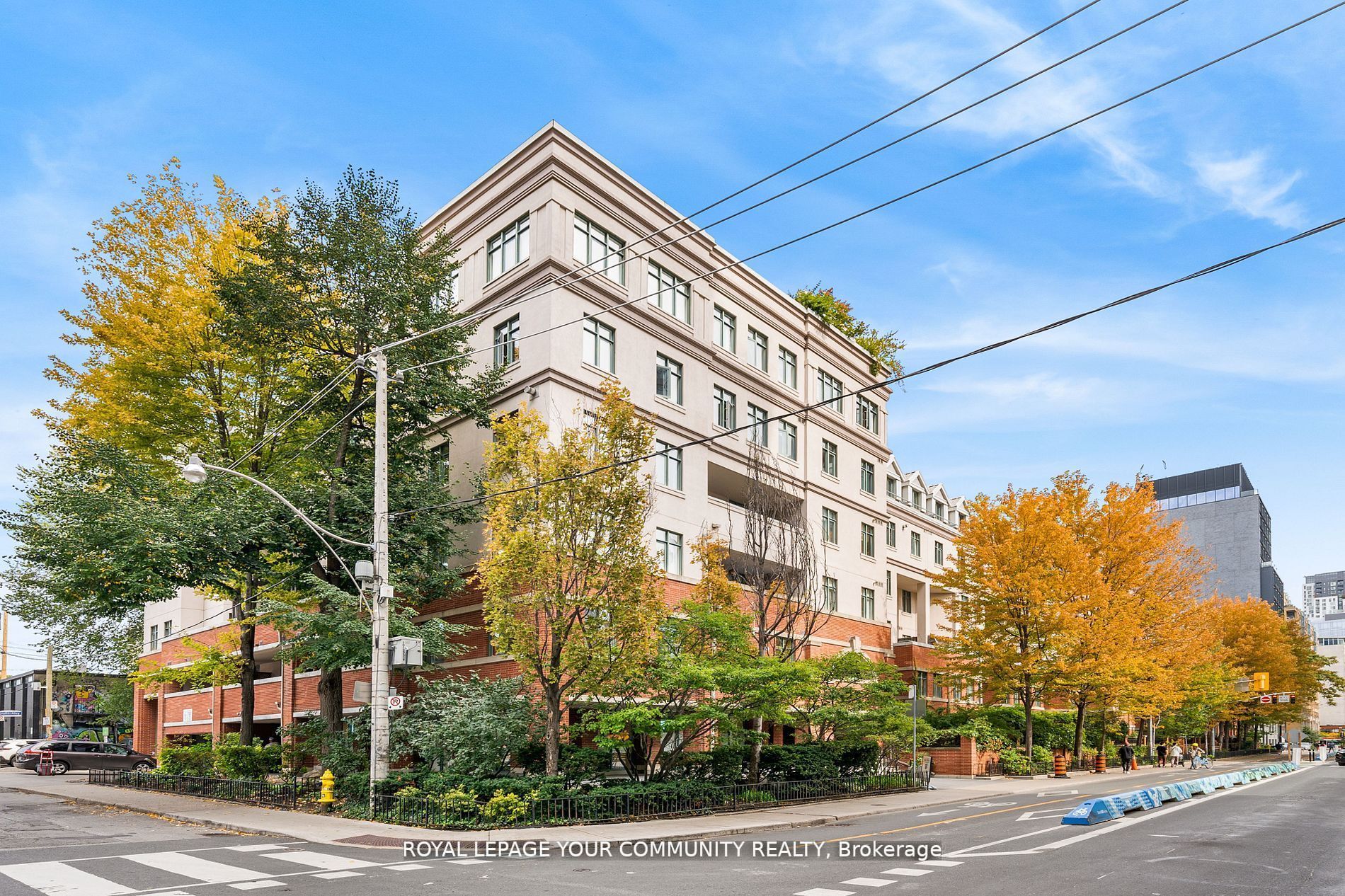 500 Richmond St W 331 Property Photo 1