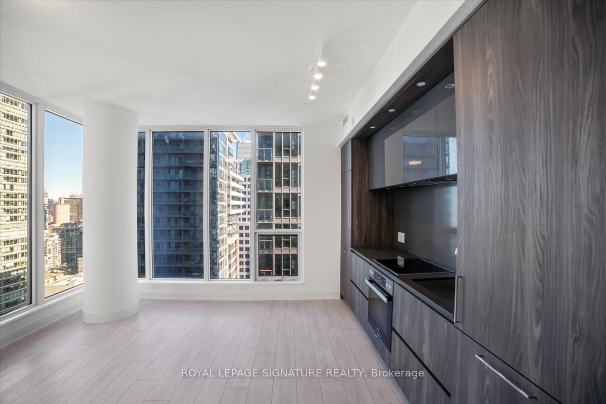 35 Mercer St 14 Property Photo 4