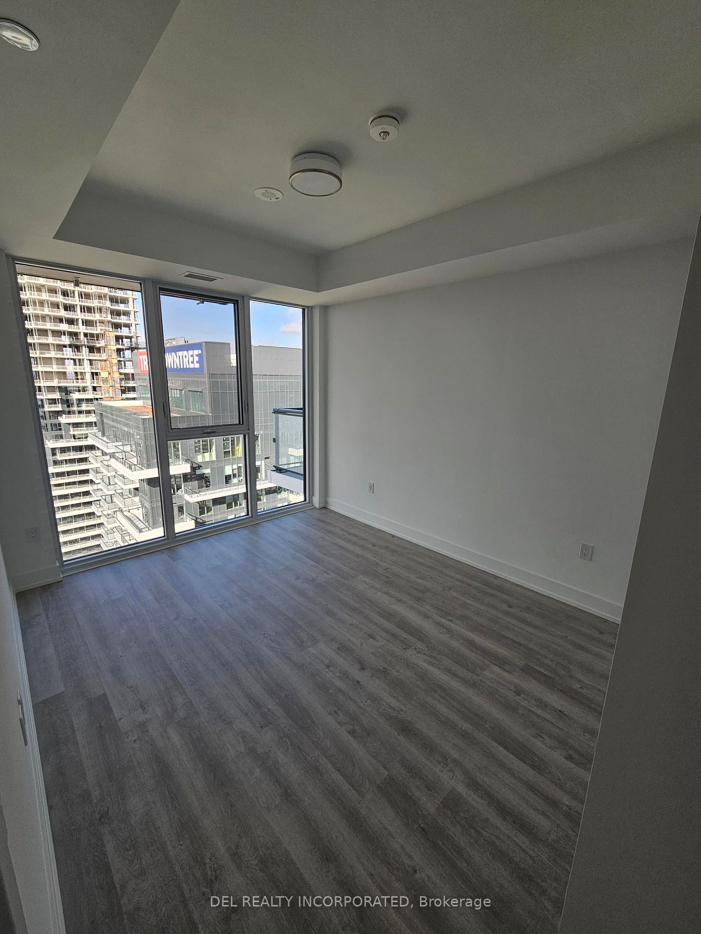 30 Inn On The Park Dr 3211 Property Photo 4