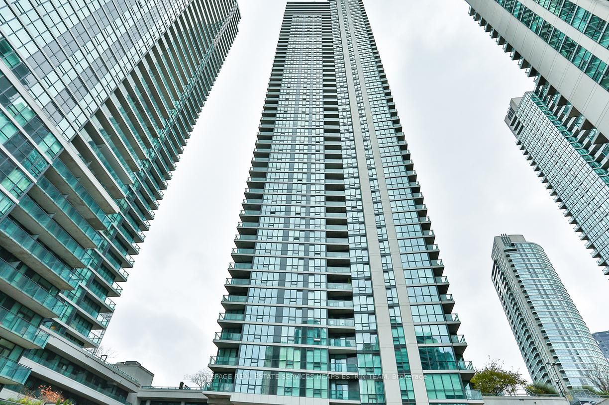 18 Harbour St 2 Property Photo 1