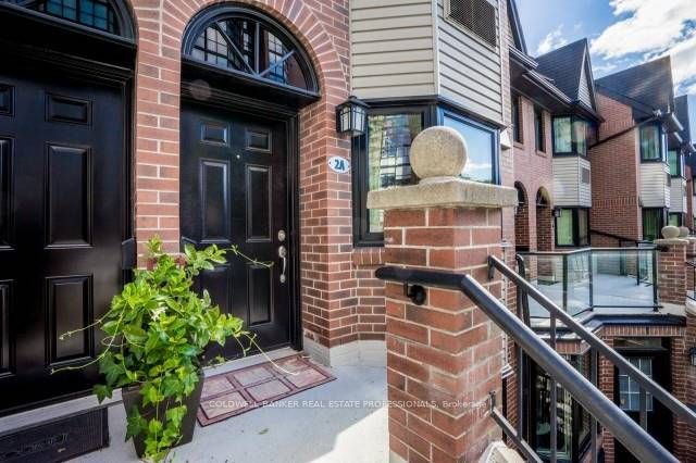 570 Wellington St W 2 Property Photo 2