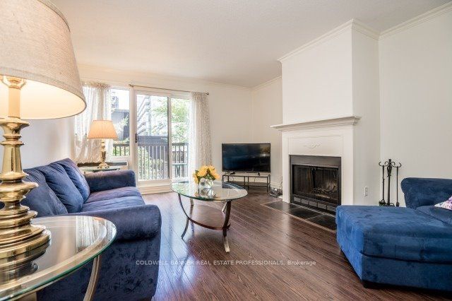 570 Wellington St W 2 Property Photo 10