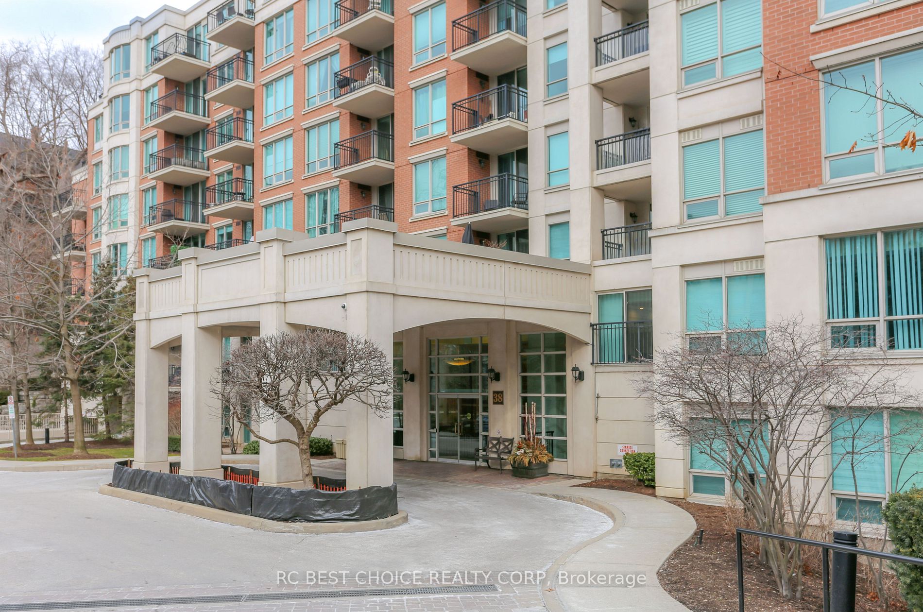 38 William Carson Cres 5 Property Photo 1