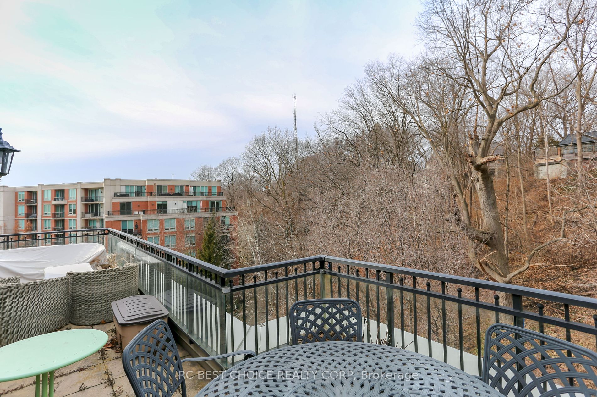 38 William Carson Cres 5 Property Photo 6