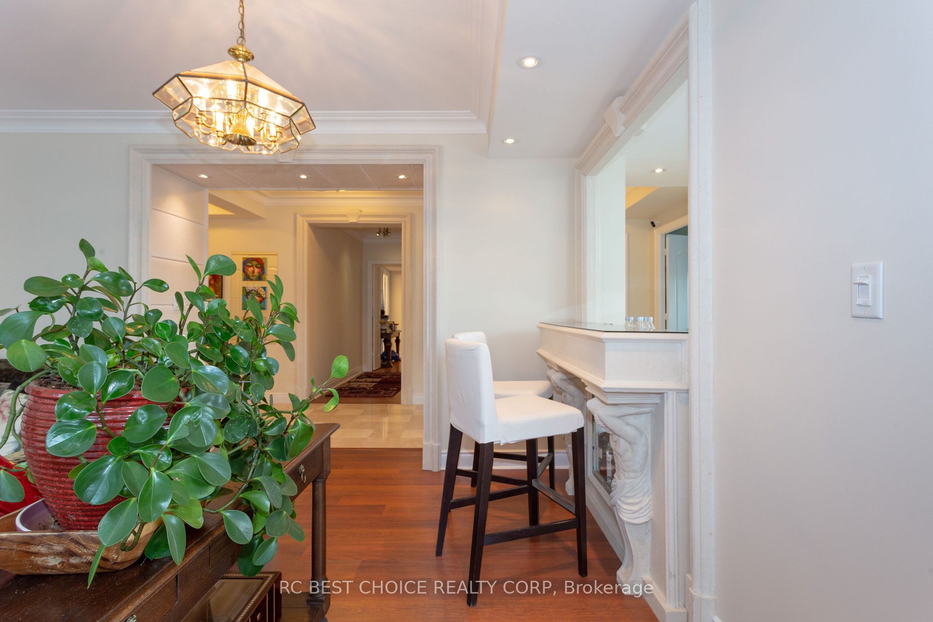 38 William Carson Cres 5 Property Photo 29