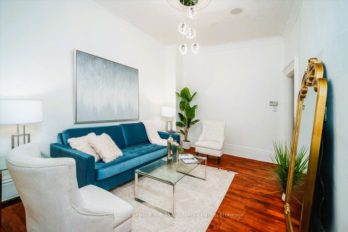 102 Bleecker St Property Photo 7