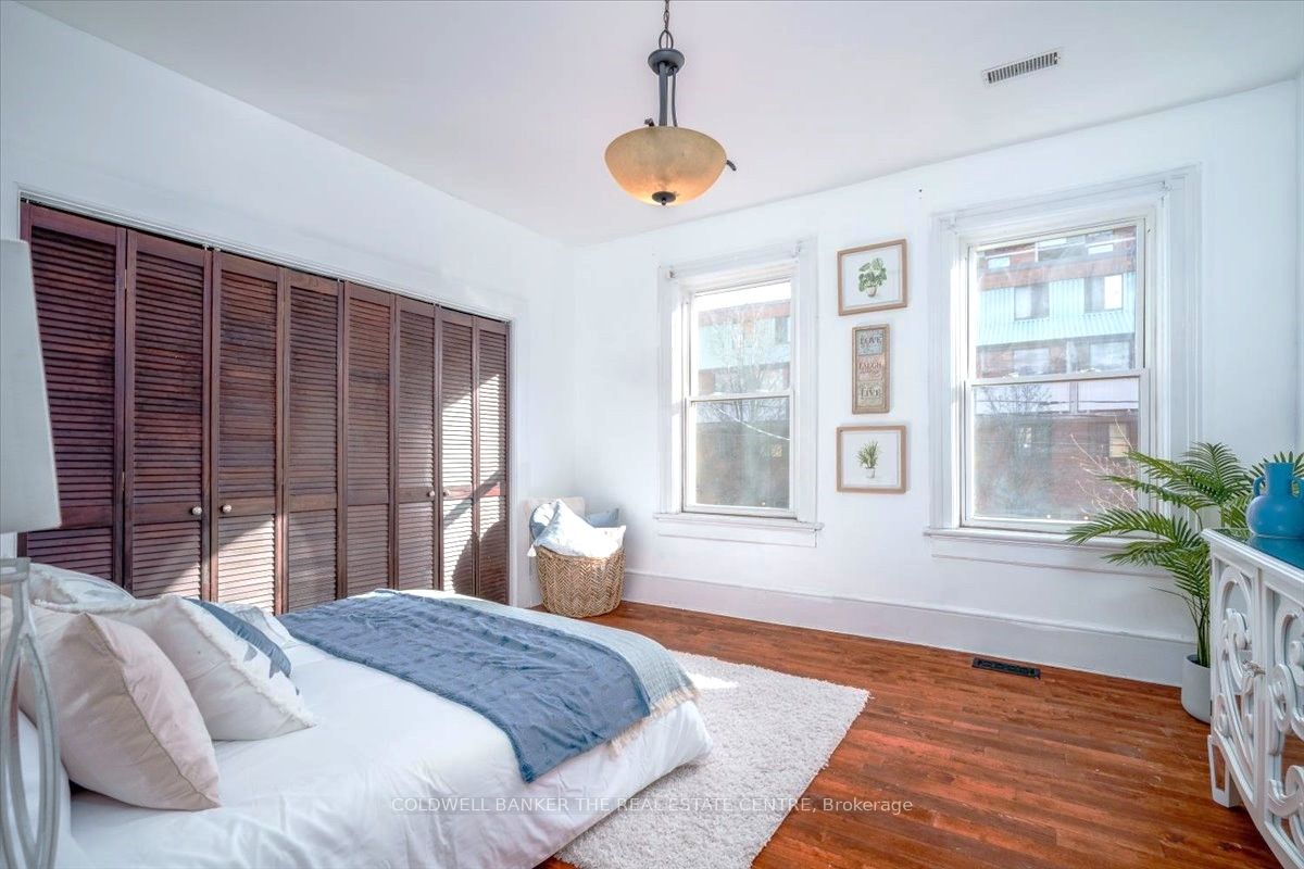 102 Bleecker St Property Photo 19