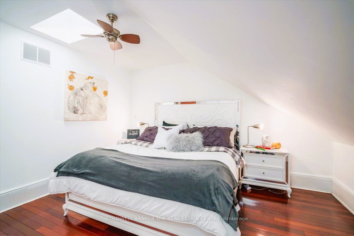 102 Bleecker St Property Photo 21