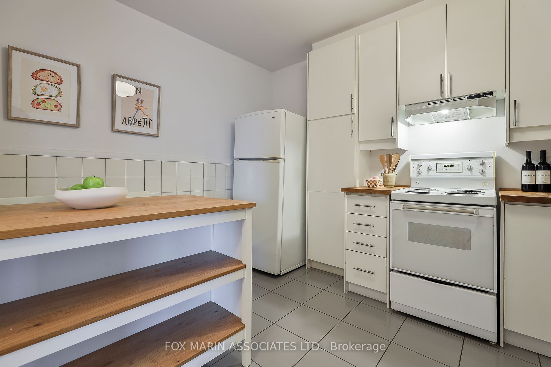 1840 Bathurst St 202 Property Photo 32