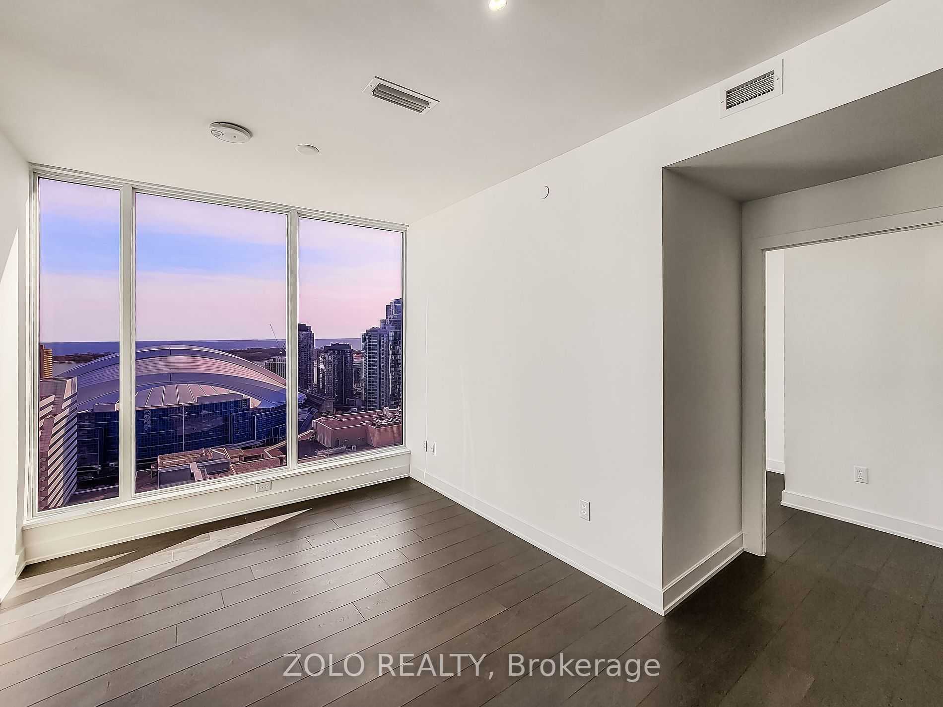 35 Mercer St 16 Property Photo 4