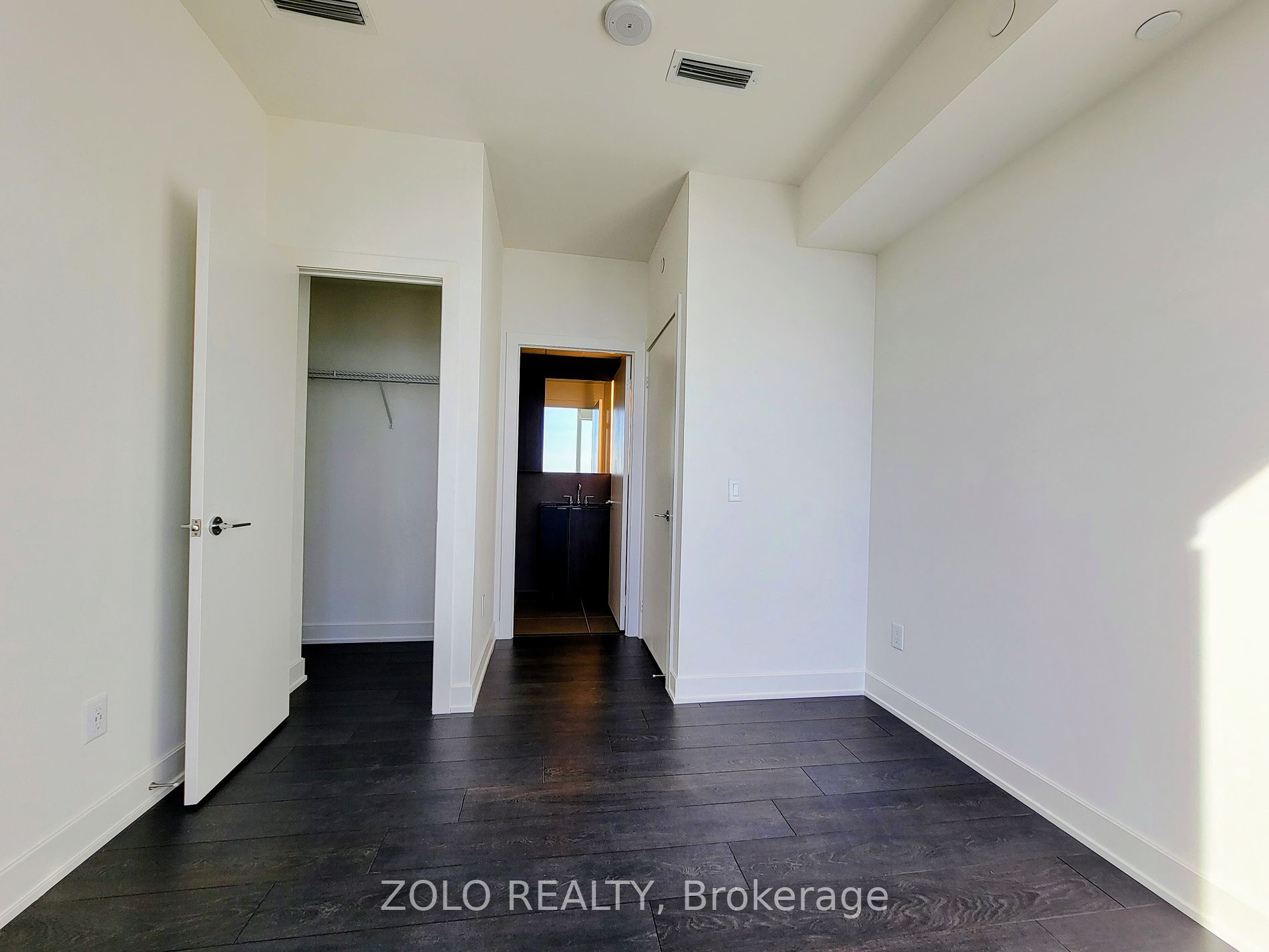 35 Mercer St 16 Property Photo 7