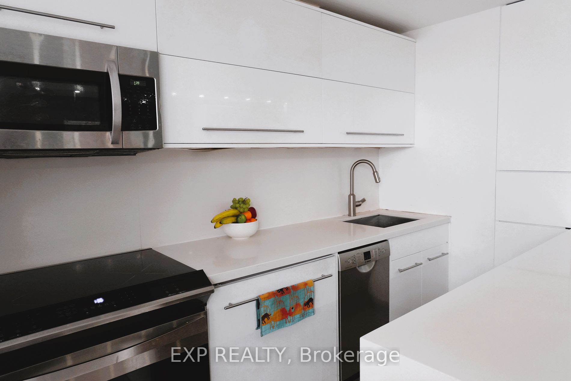 40 Homewood Ave 11 Property Photo 2