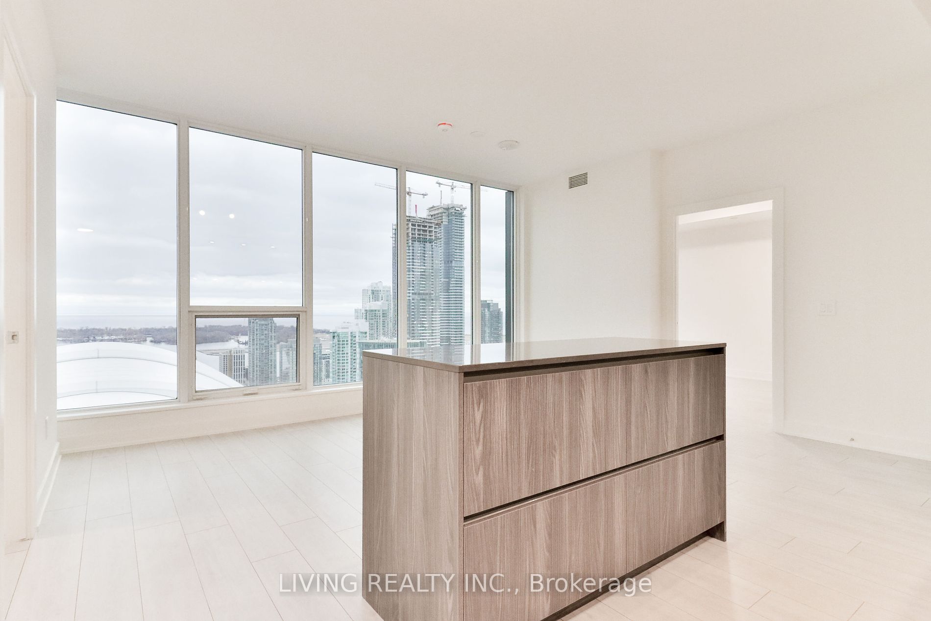 35 Mercer St 09 Property Photo 1