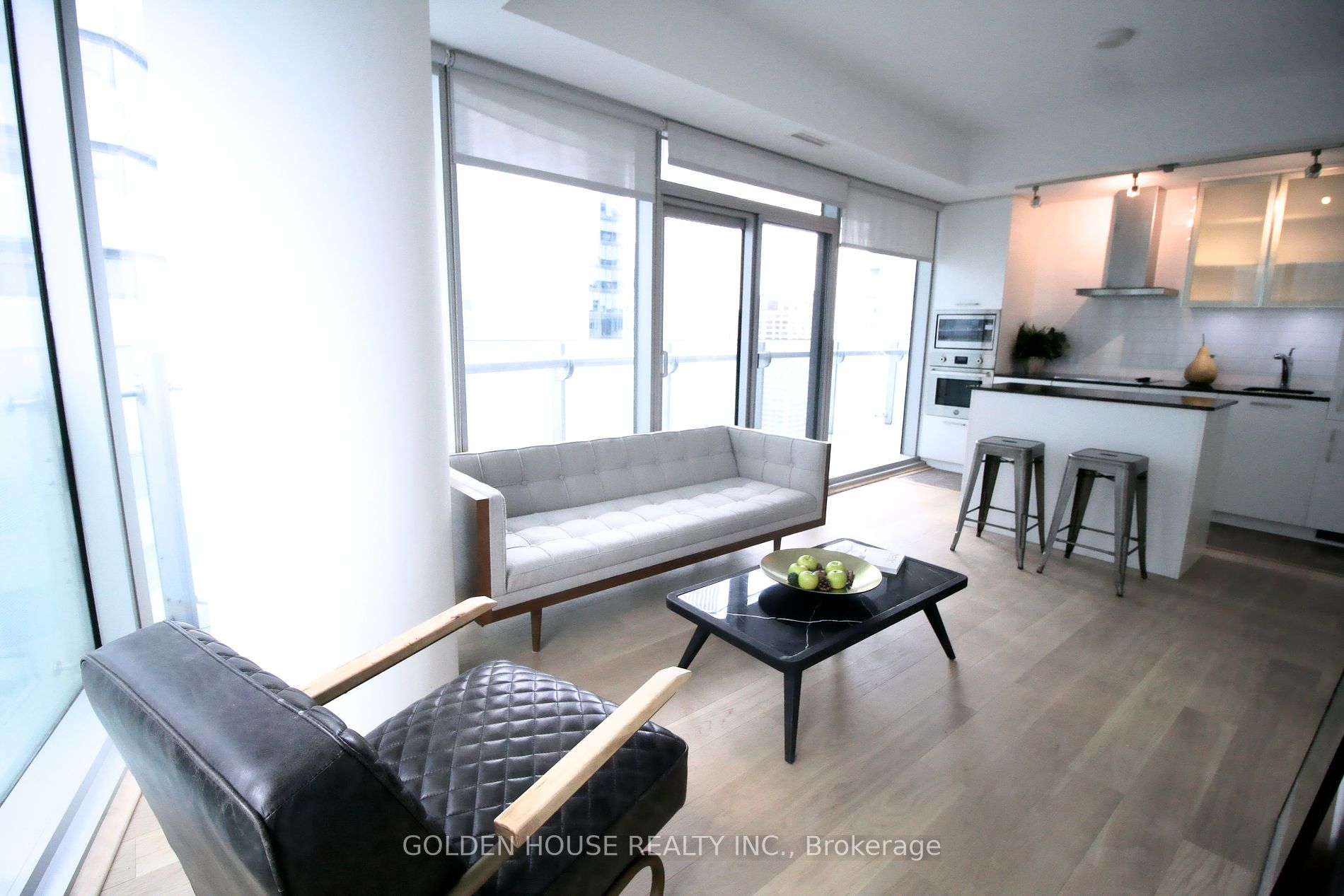 12 York St 10 Property Photo 1