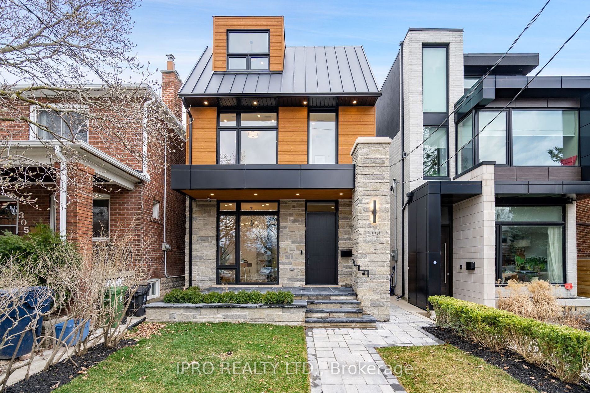 303 Wychwood Ave Property Photo 1
