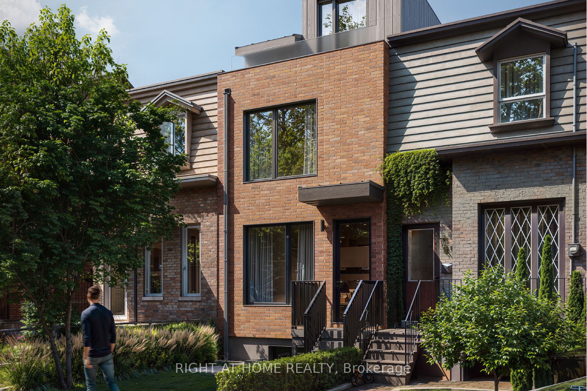68 Foxley St Property Photo 1