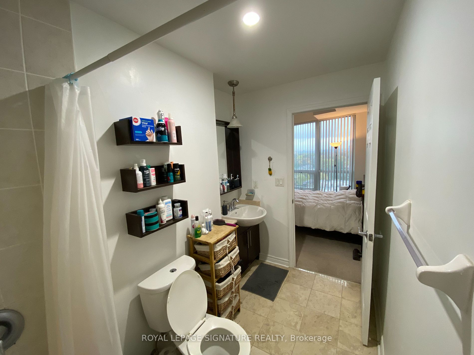 18 Holmes Ave 02 Property Photo 16