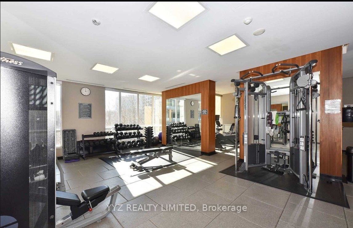 500 Sherbourne St 01 Property Photo 11