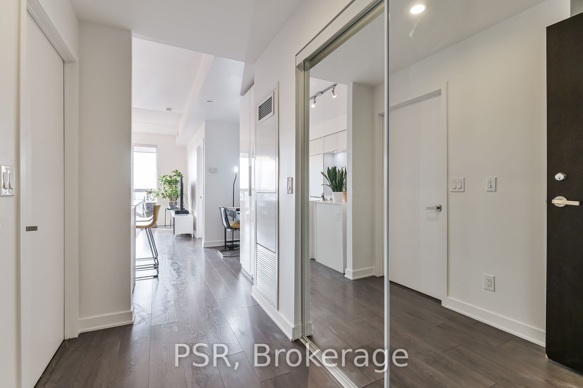 55 Regent Park Blvd 4 Property Photo 8