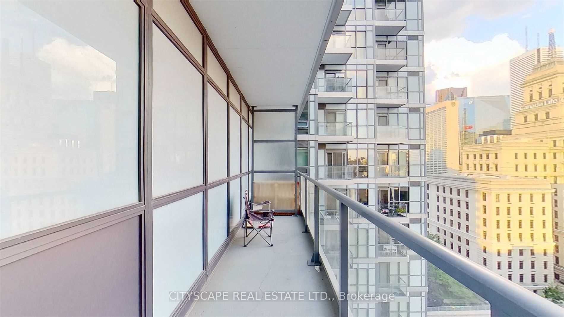 210 Simcoe St 01 Property Photo 20