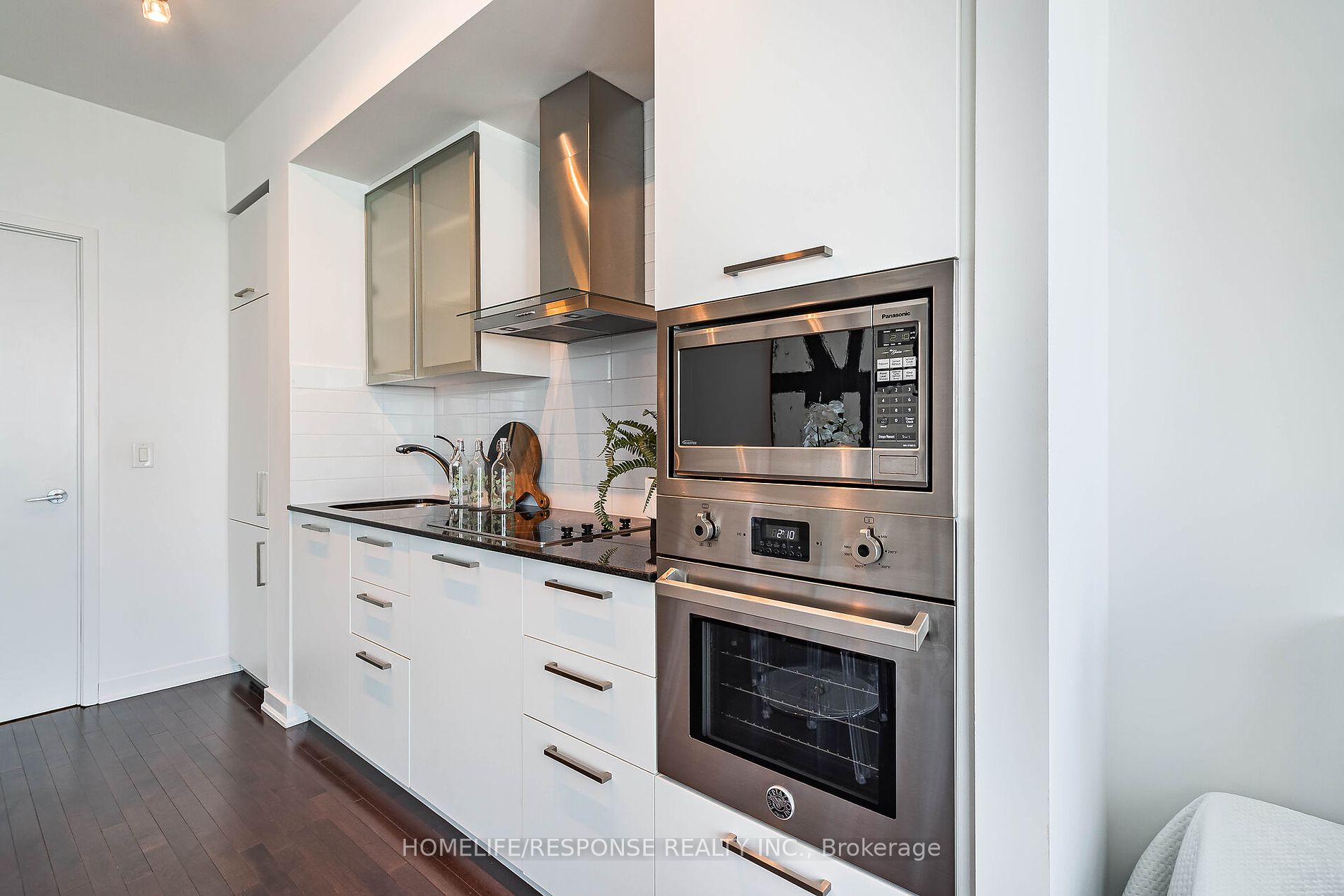 14 York St 1 Property Photo 11