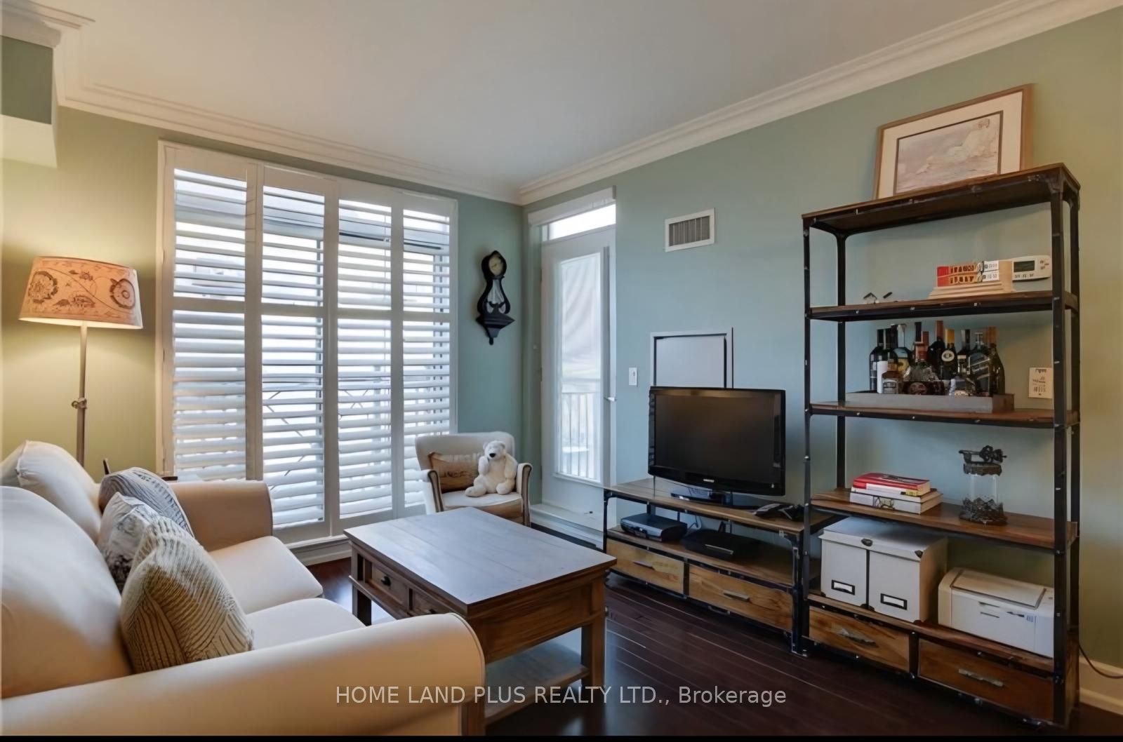 650 Sheppard Ave E 11 Property Photo 8
