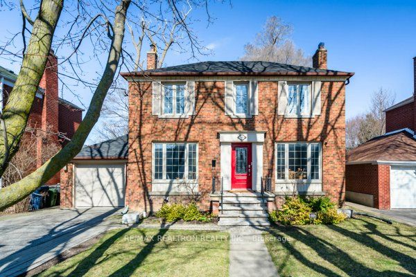 30 Bombay Ave Property Photo