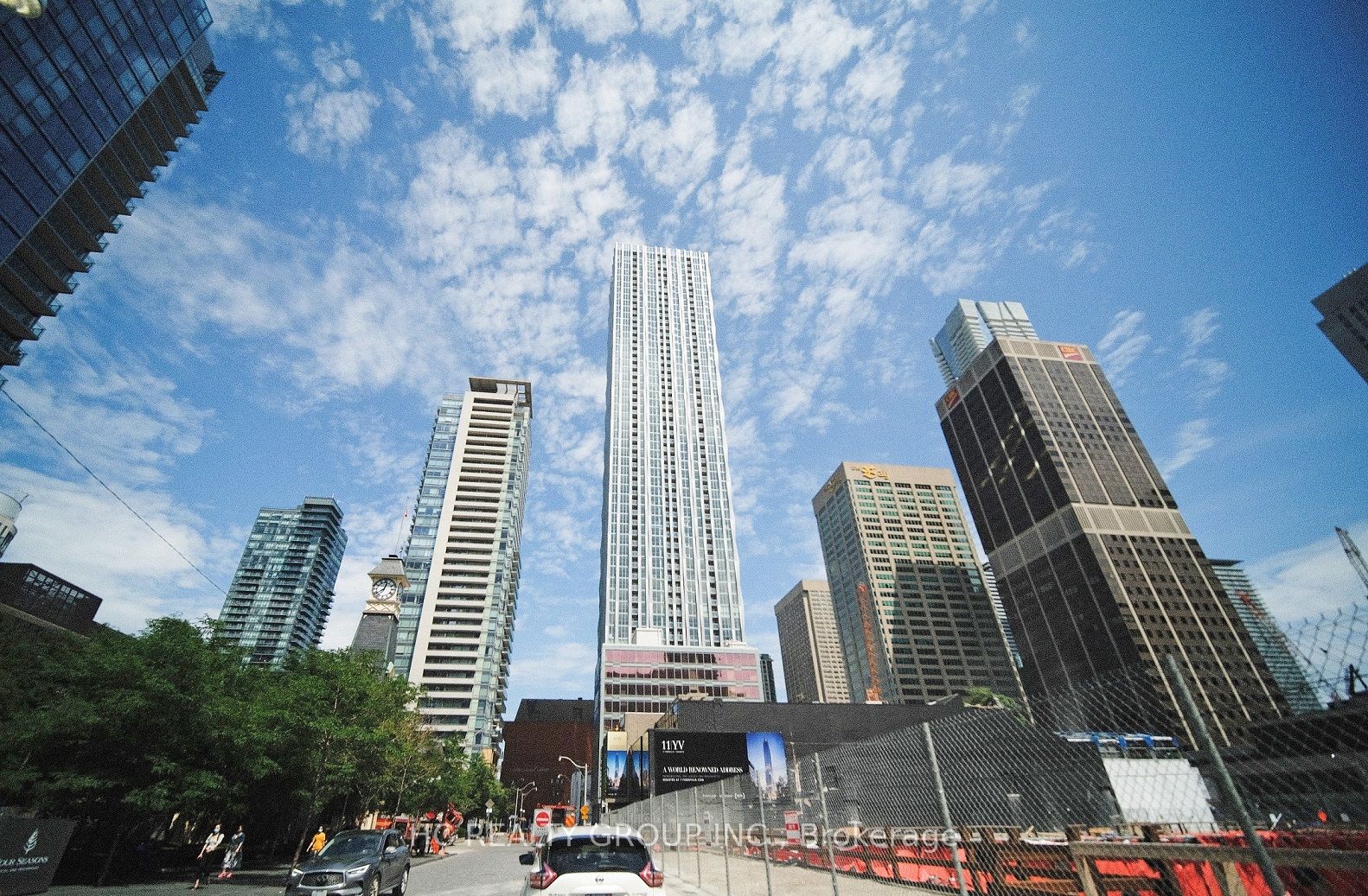 1 Yorkville Ave Property Photo 1