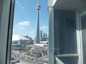 208 Queens Quay W 10 Property Photo 9